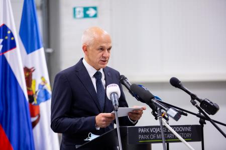 PVZ RAZSTAVA NUKA 25.10.2021  - Valter Leban-1168